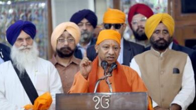 Photo of सीएम योगी बोले- सनातन परंपरा में सिख गुरुओं का योगदान अविस्मरणीय