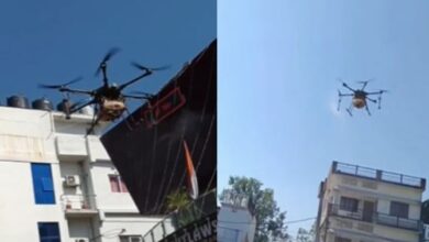 Photo of ड्रोन से दून: ऋषिकेश के 17 स्थानों पर कराया गया पानी का छिड़काव