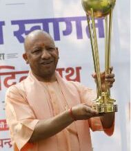 Photo of लखनऊ में विश्वकप ट्रॉफी का स्वागत करते हुए बोले सीएम योगी