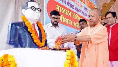 Photo of यूपी: सीएम योगी ने अम्बेडकर के 70वां महापरिनिर्वाण दिवस पर दी श्रद्धांजलि