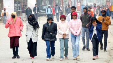 Photo of बरेली में कोहरा और सर्दी का सितम जारी, 3.5 डिग्री सेल्सियस पर पहुंचा न्यूनतम तापमान