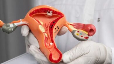 Photo of शरीर में दिखने वाले ये 4 लक्षण करते हैं सर्वाइकल कैंसर का इशारा