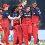 Photo of  लगातार पांचवीं जीत के साथ आरसीबी ने प्लेऑफ में बनाई जगह, गुजरात को मिली करारी हार