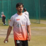 Photo of ग्रेटर नोएडा में बारिश की मार, नेट प्रैक्टिस हुई रद्द; टीम इंडिया की तैयारी को लगा झटका!