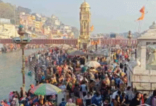 Photo of  स्नान के लिए हरकी पैड़ी पर उमड़ा आस्था का सैलाब, लगाई पावन डुबकी, दिखा अद्भुत नजारा