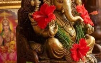 Photo of  करियर और धन में मिलेगी शानदार सफलता, बस बुधवार को गणेश जी को चढ़ाएं ये फूल