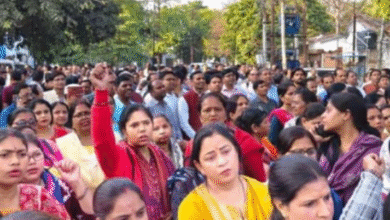 Photo of यूपी: टीईटी अनिवार्यता पर शिक्षक लामबंद, आज राजधानी में जुटेंगे हजारों
