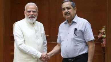 Photo of सरकार ने नीति आयोग का किया पुनर्गठन, अशोक कुमार लाहिड़ी बने वाइस चेयरमैन