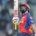Photo of IPL इतिहास में जो कोई नहीं कर पाया वो काम कर गए प्रभसिमरन सिंह, चारों तरफ मची हाहाकार